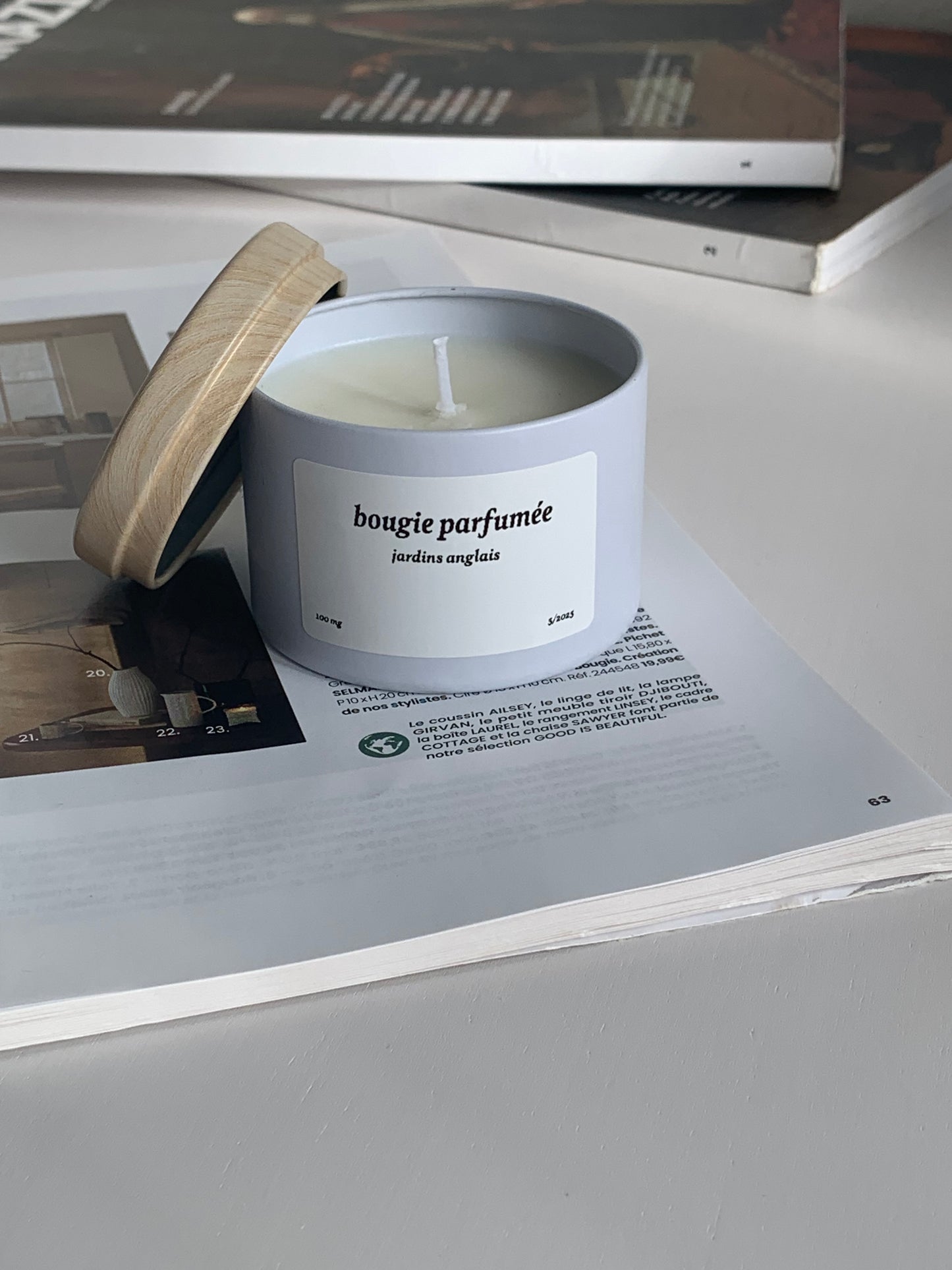 BOUGIE PARFUMEE POT AVEC COUVERCLE